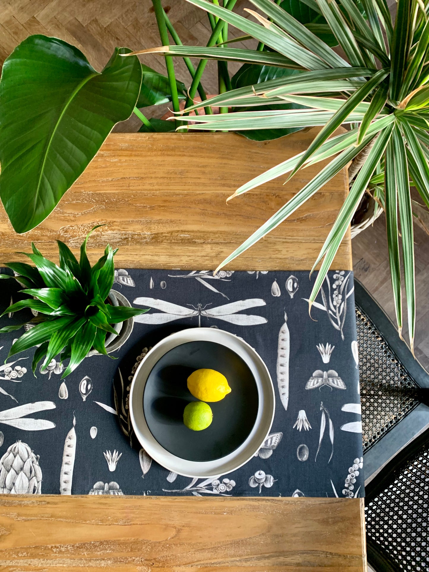 Table Runner, 100% Cotton, Printed | Seeds Carbon