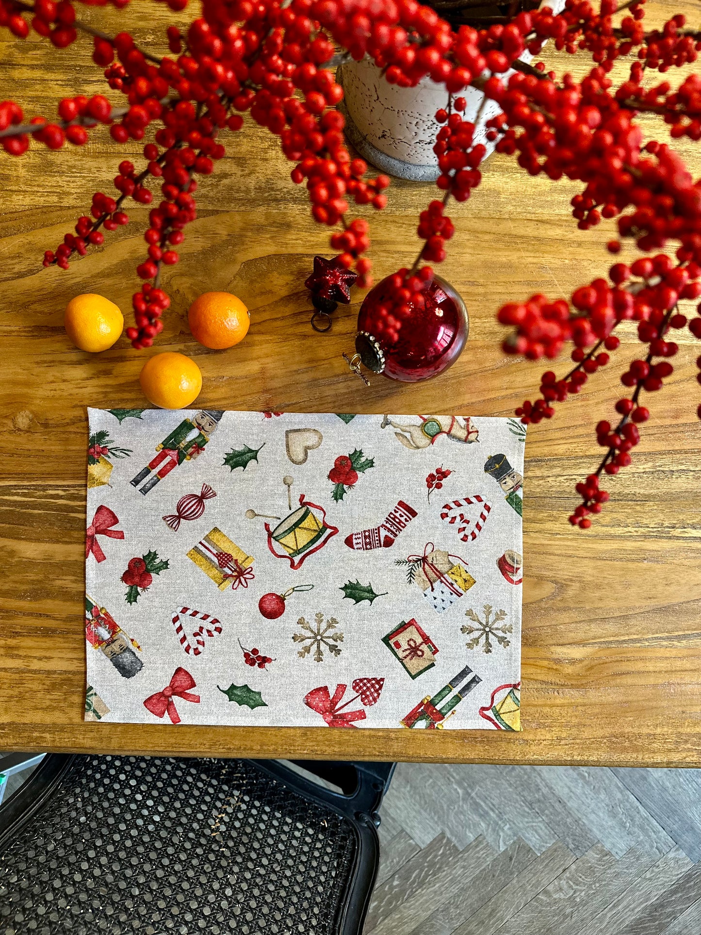 Christmas motive Placement, Cottom-Poly mix | Christmas Story