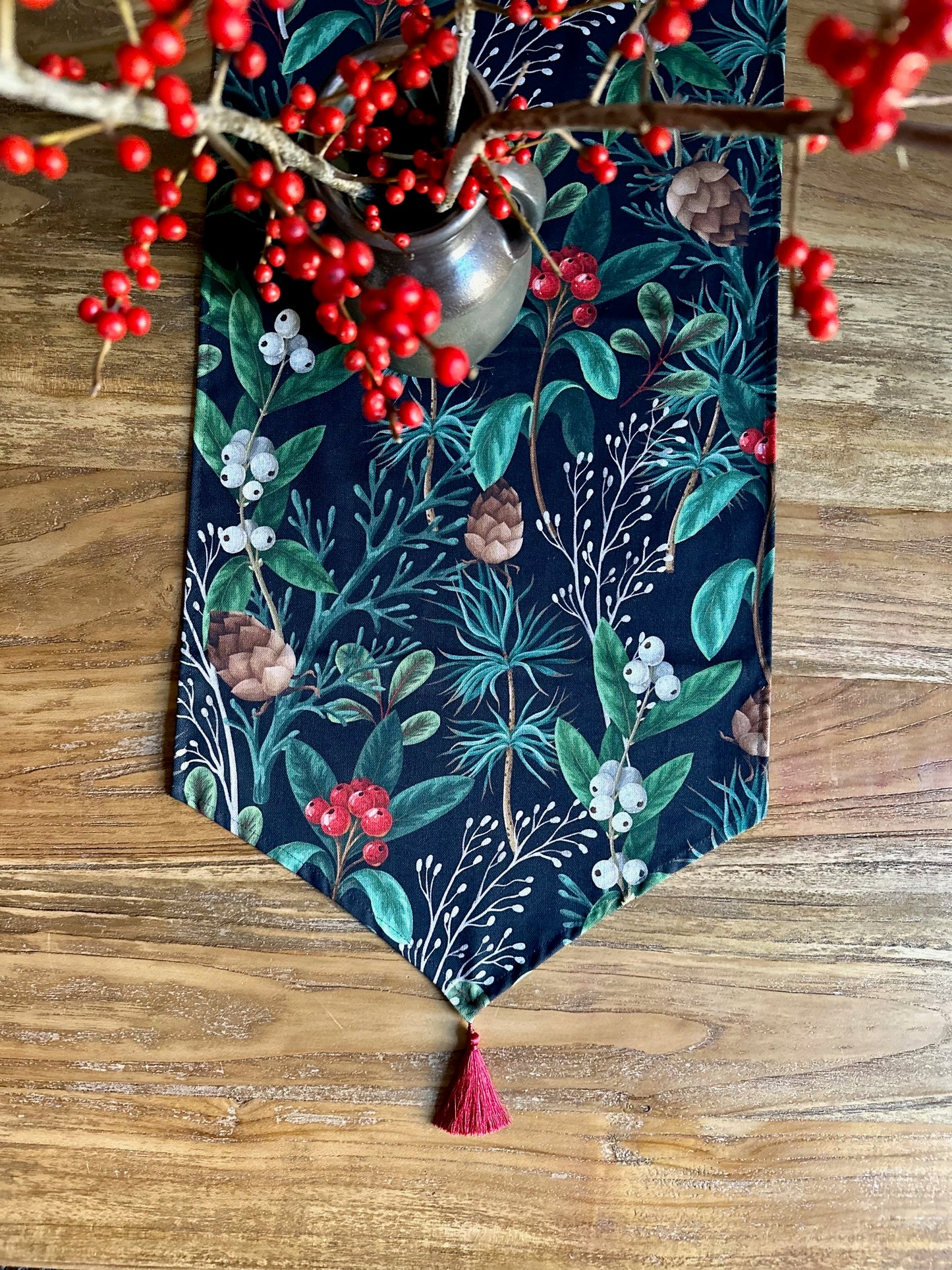 Christmas Table Runner with Tassels, different sizes | Christmas Forest