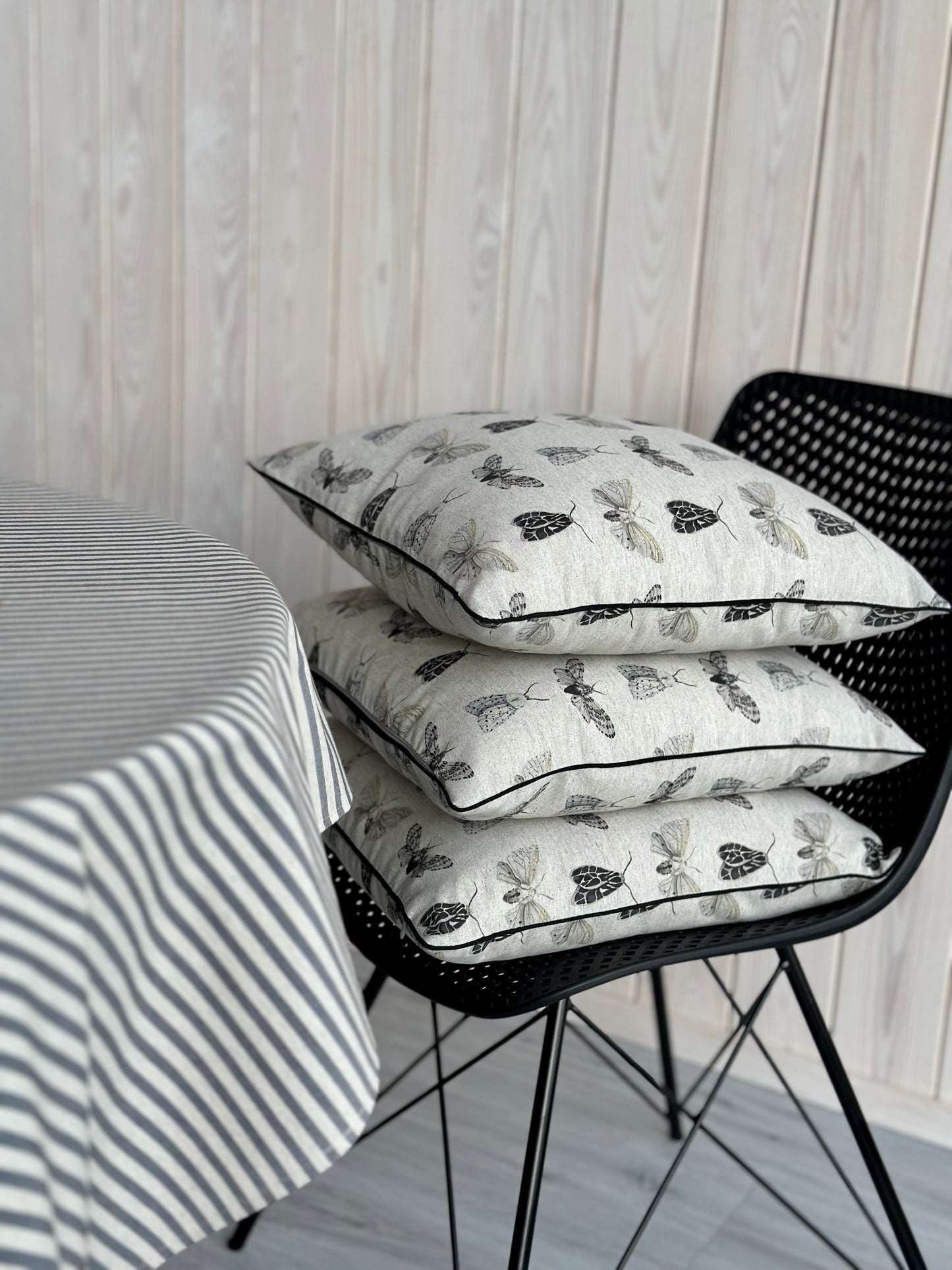 Pillowcase 45x45cm, recycled fabric | Nord Wings