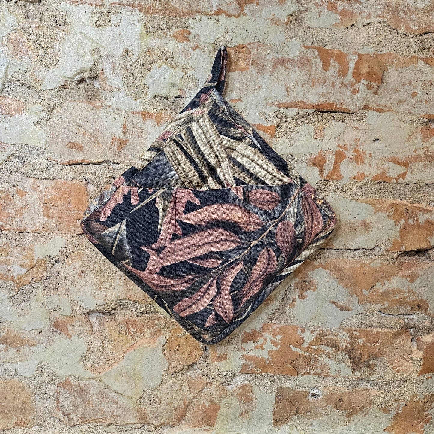 Handcrafted Pot Holder with Pocket | Night Jungle