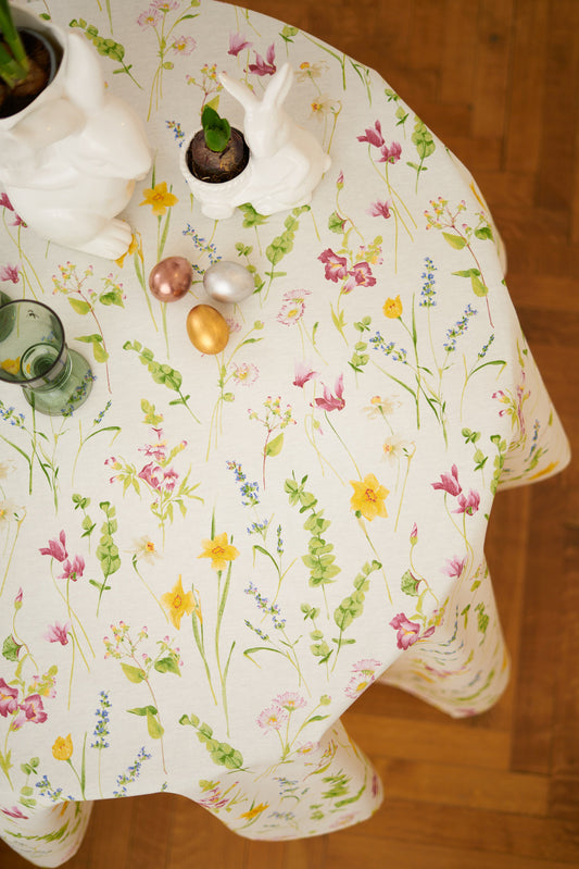 Round Tablecloth, Poly-Cotton Mix, Printed | Living Flowers