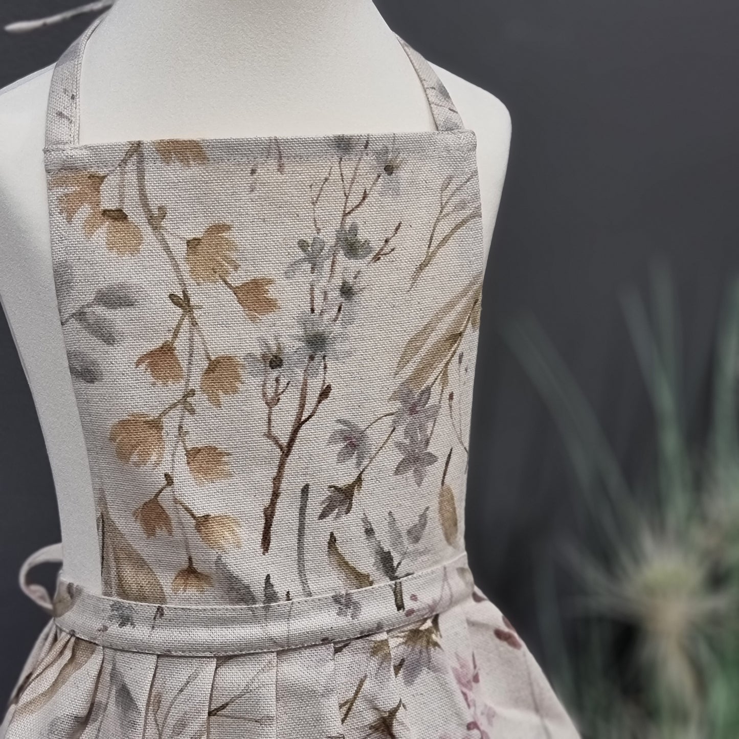 Kids’ Apron with Ruffles, Linen-Cotton Mix, Printed | Aitana