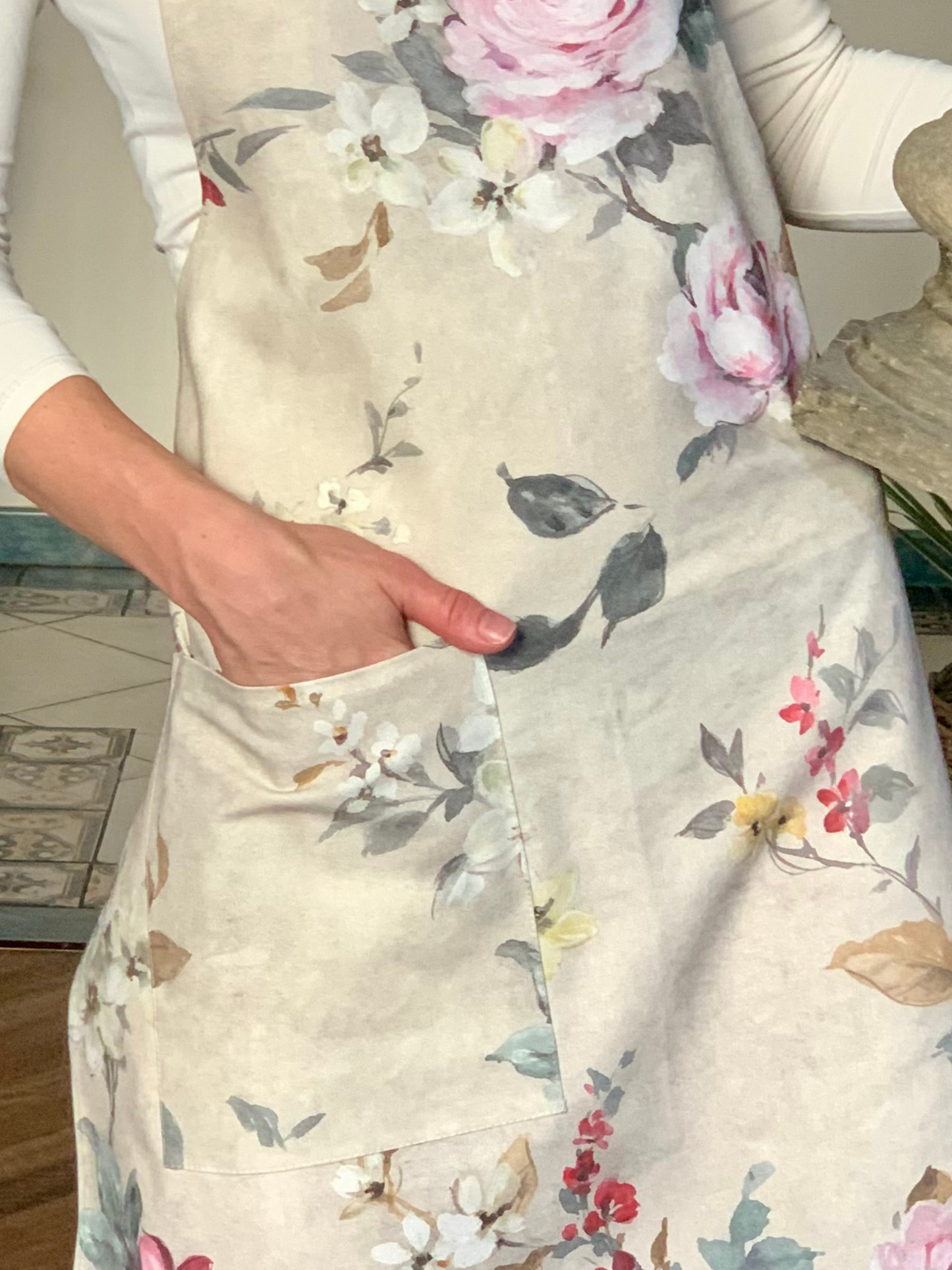 Ladies Apron Simple, S-L Size, 100% Organic Cotton, Printed | Lexington