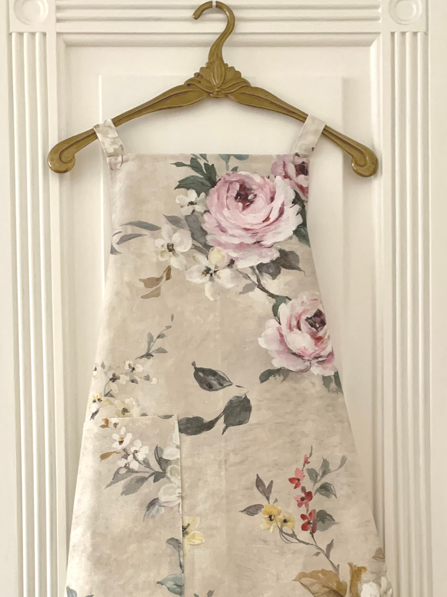 Ladies Apron Simple, S-L Size, 100% Organic Cotton, Printed | Lexington