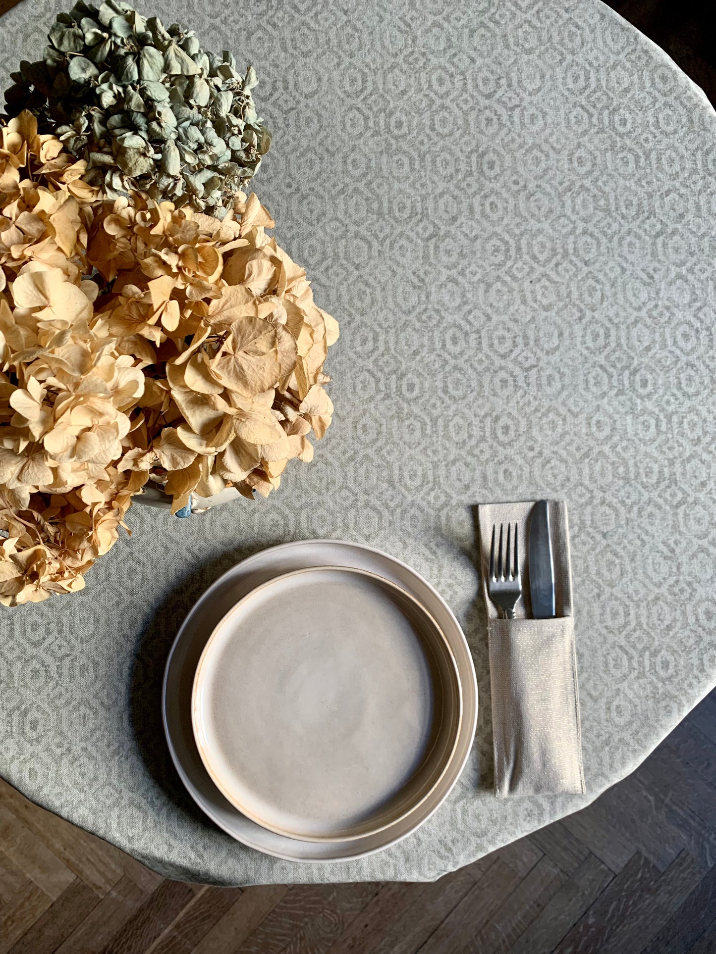 Round Tablecloth, 100% Organic Cotton, Printed | Helga
