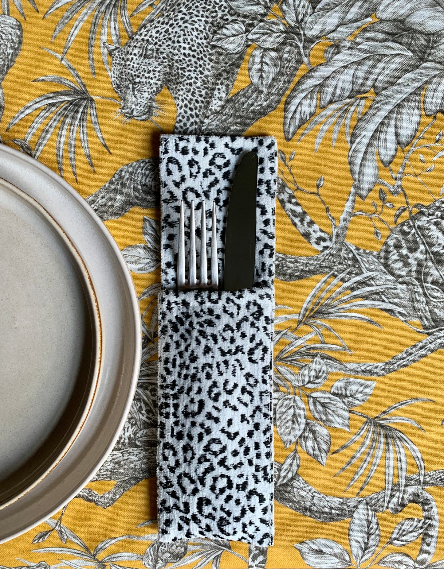 Cutlery Holder 7 x 25 cm of Chenille Jacquard | Jungle