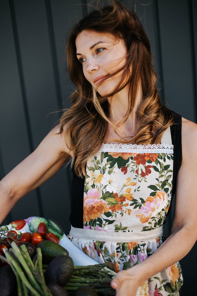 Ladies Apron With Ruffles, Poly-cotton Mix, Printed | Flower Big