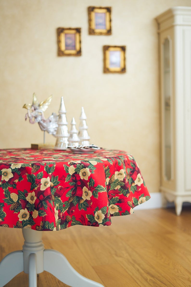 Winter Round Tablecloth| Red Christmas flowers