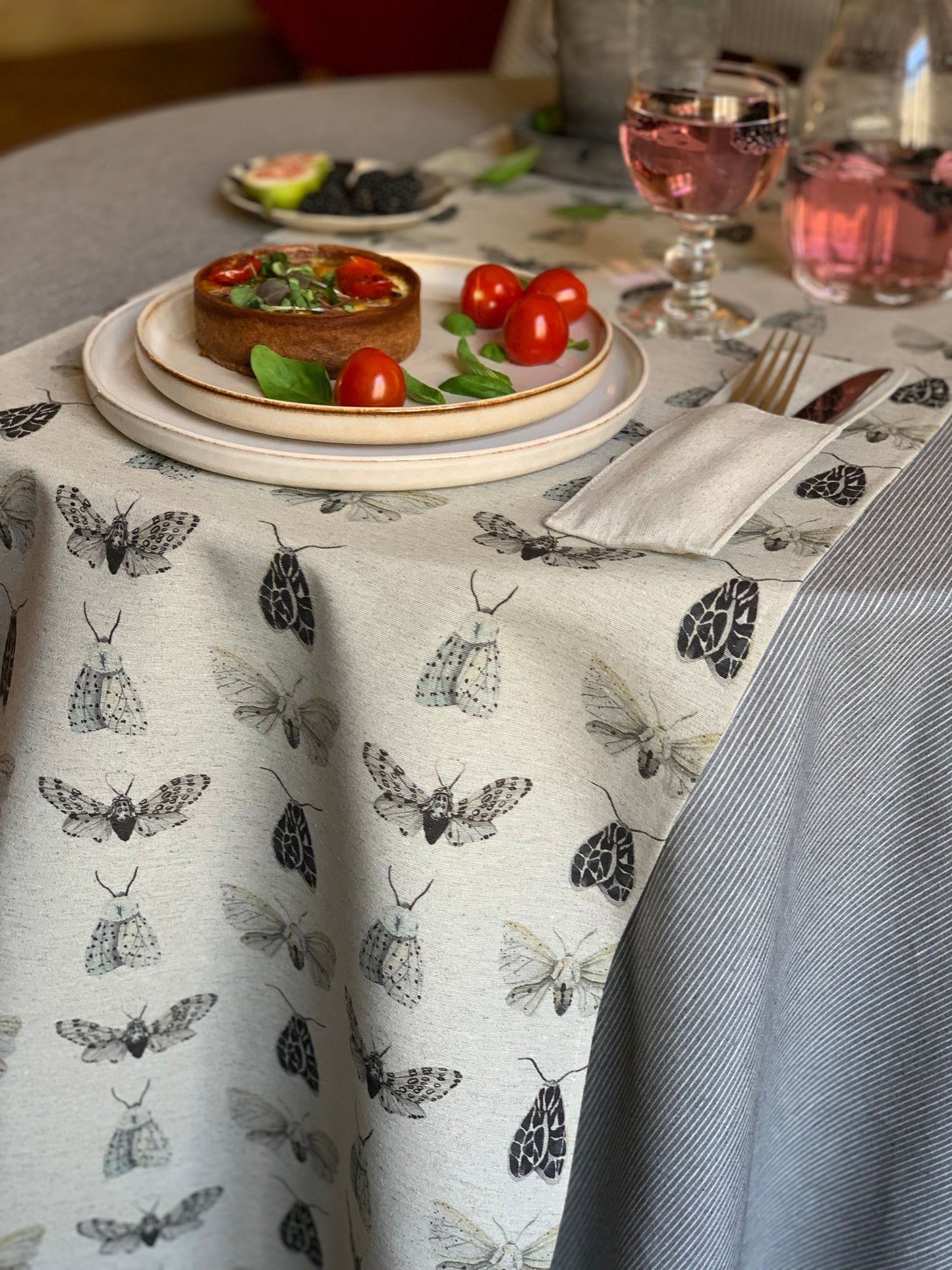 Table Runner, Recycled Cotton, Printed | Nord Wings