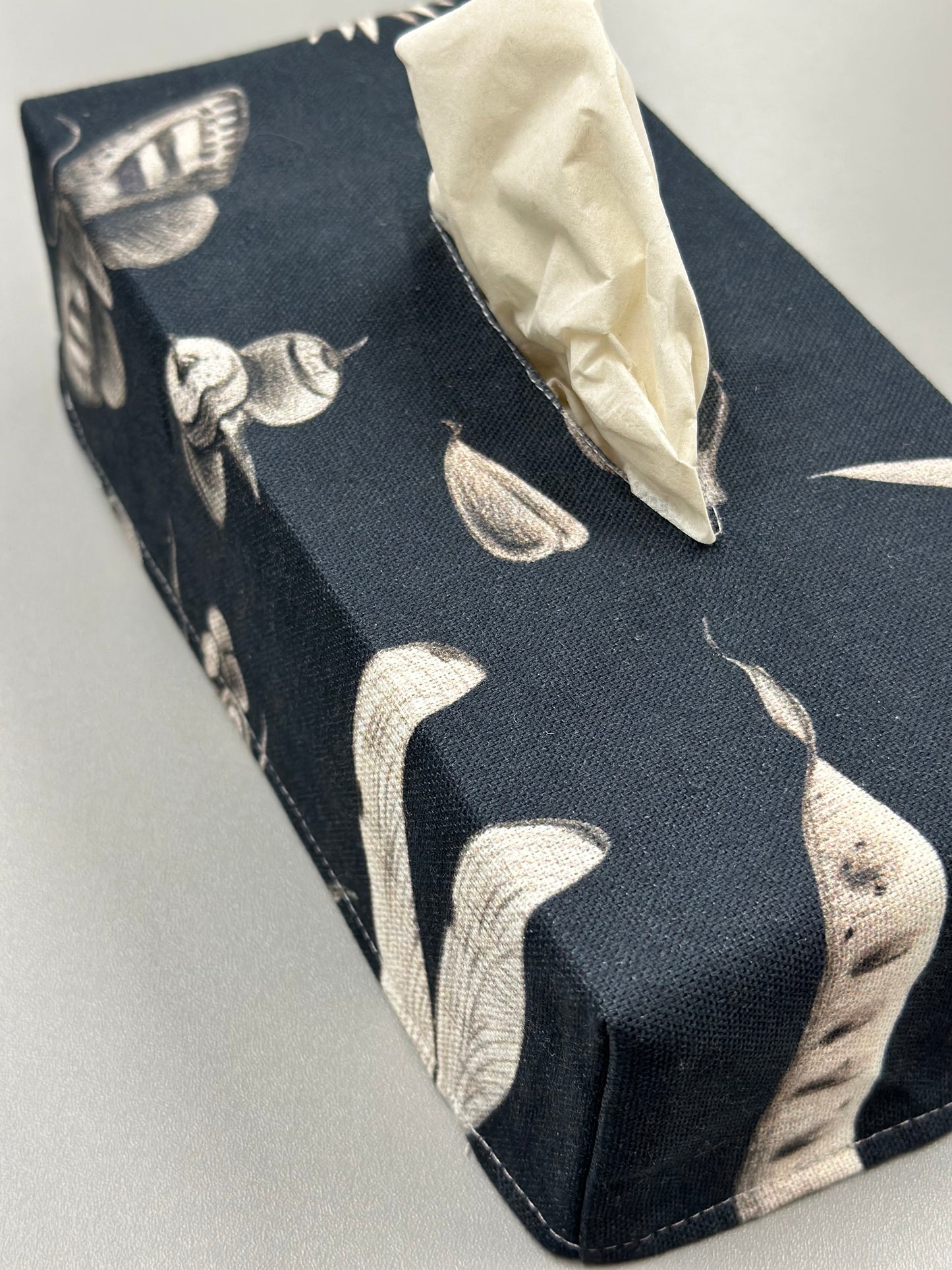 Tissue Box Cover | Seeds Carbon