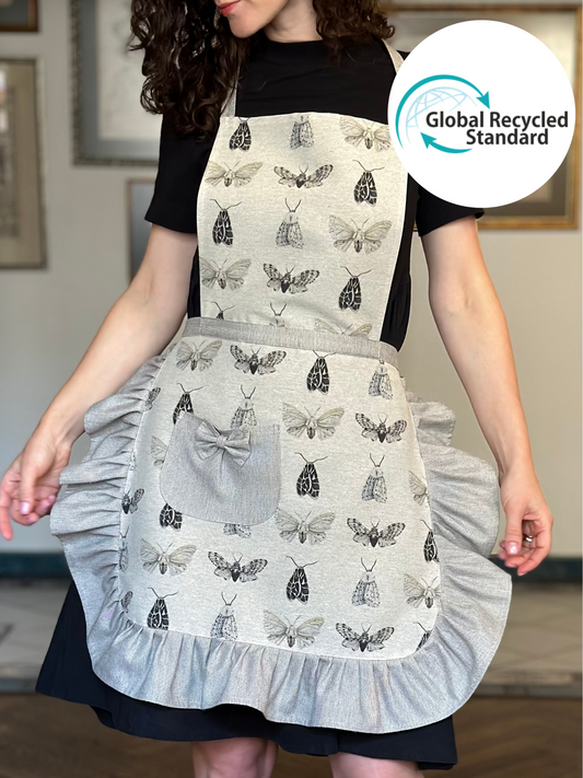 Apron for Woman with Frill and Pocket with squares Frill | Nord Wings