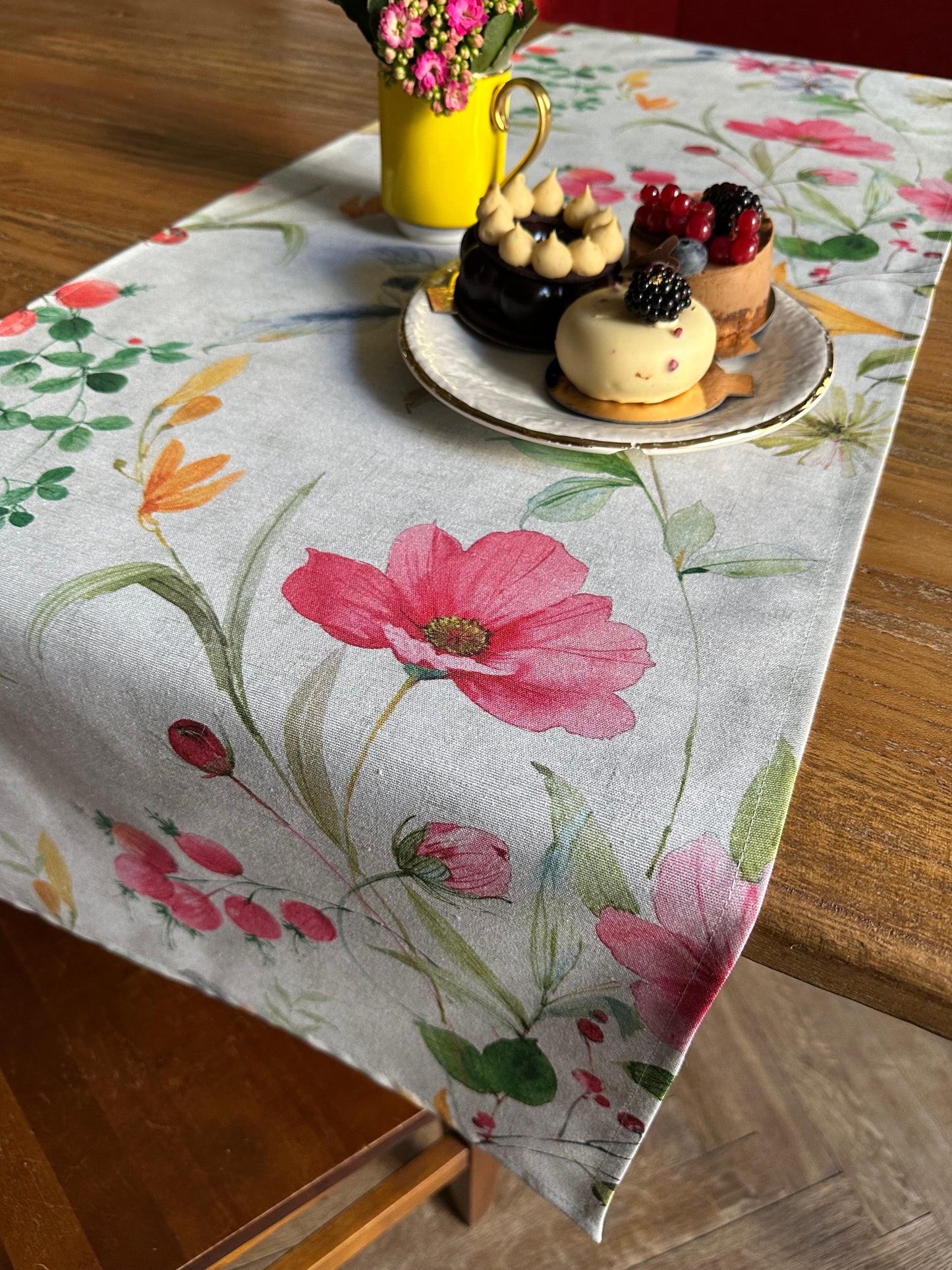Table Runner, Poly-cotton Mix, Printed | Color in Bloom