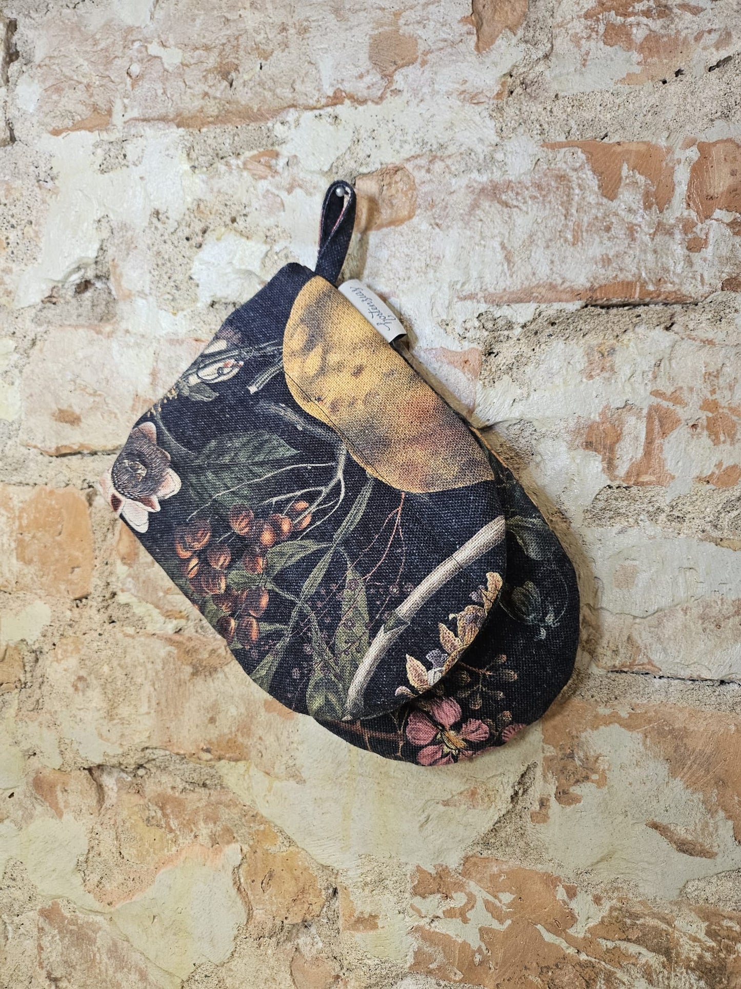 Handcrafted Kitchen Oven Mitt | Exotic Night