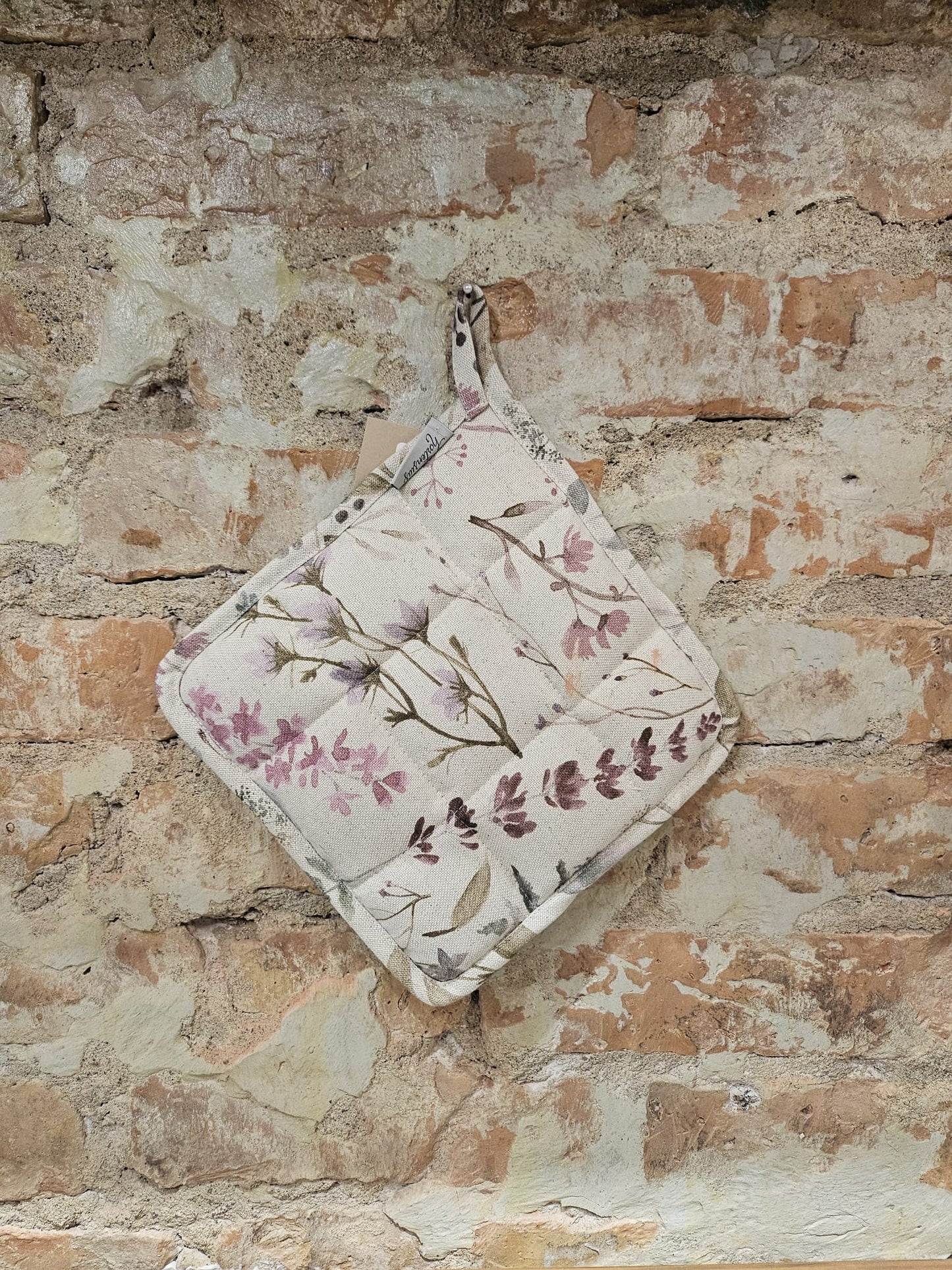 Handcrafted Pot Holder with Pocket | Aitana