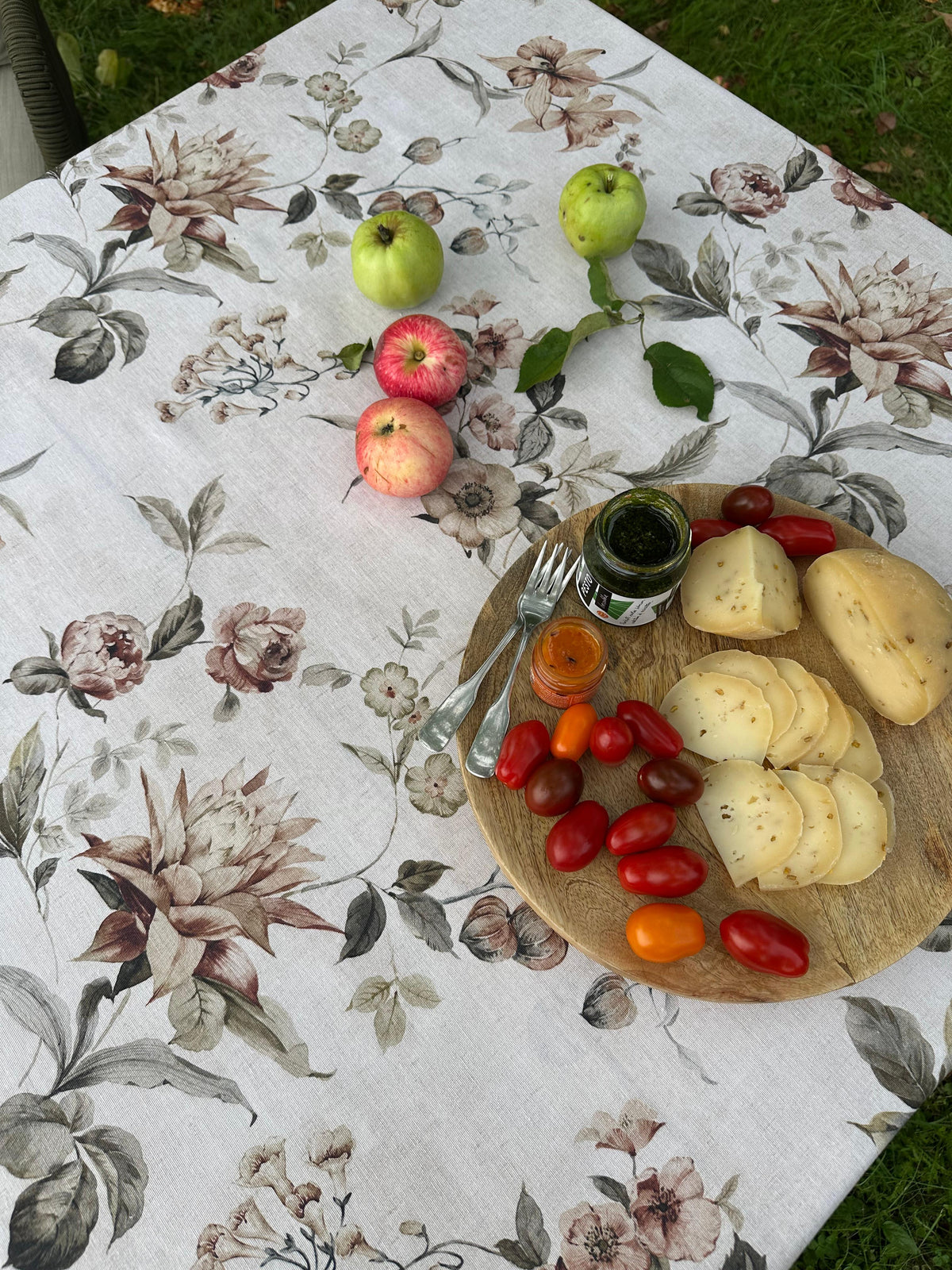 Floral Tablecloth, Cotton Blend Botanical Tablecloth | Harmony Garden