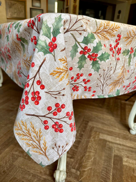 Winter Berries | Christmas Tablecloth