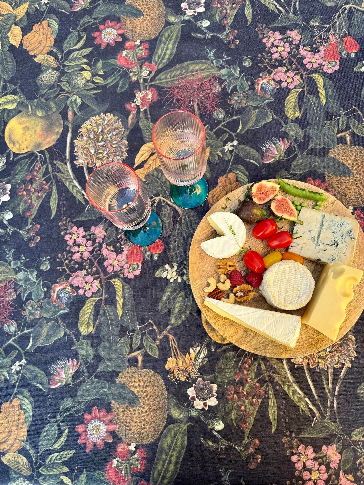 Tablecloth Square/Rectangular, linen-cotton mix, printed | Exotic Night
