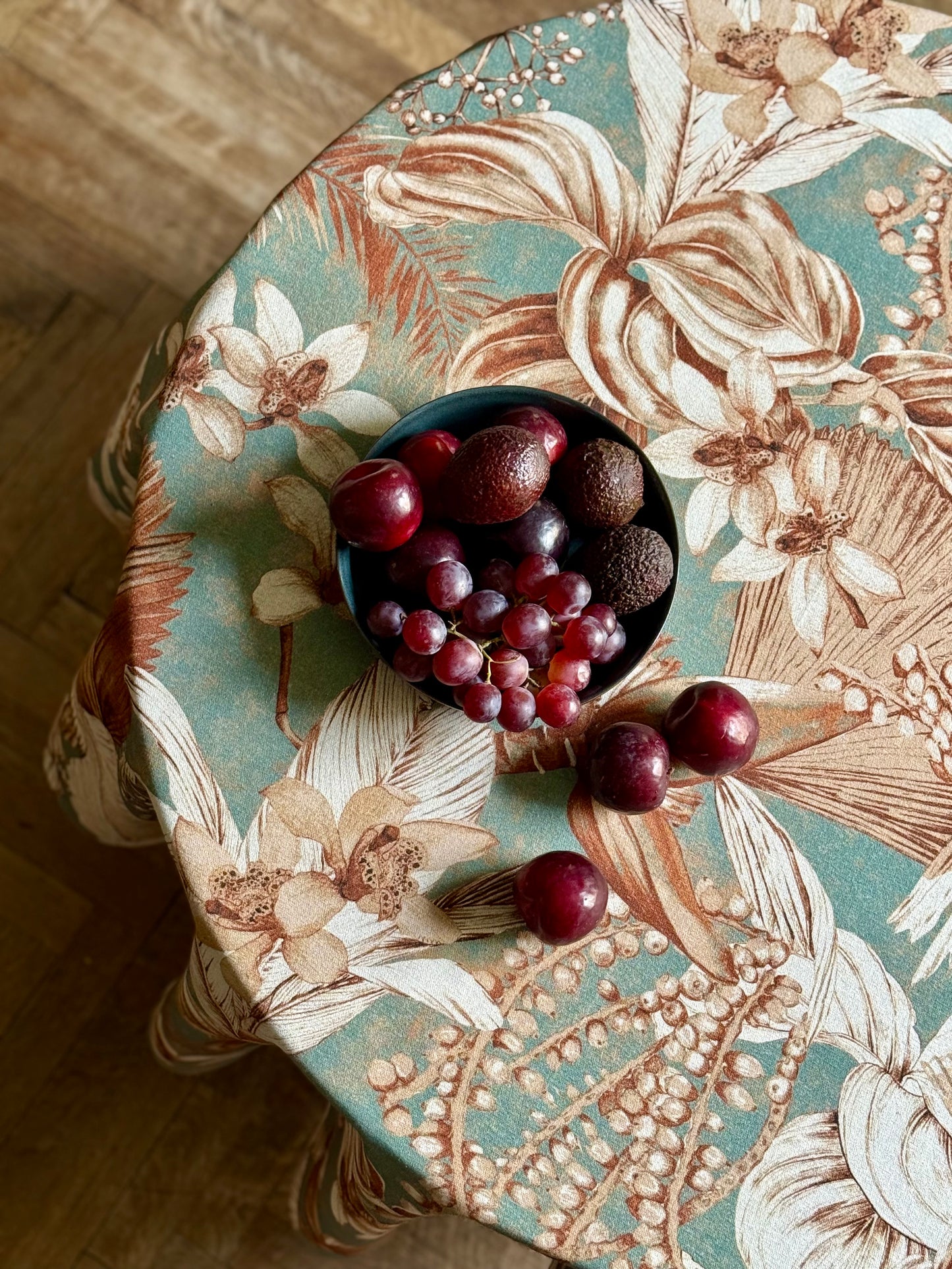 Round Tablecloth, linen-cotton mix | Terra Flora