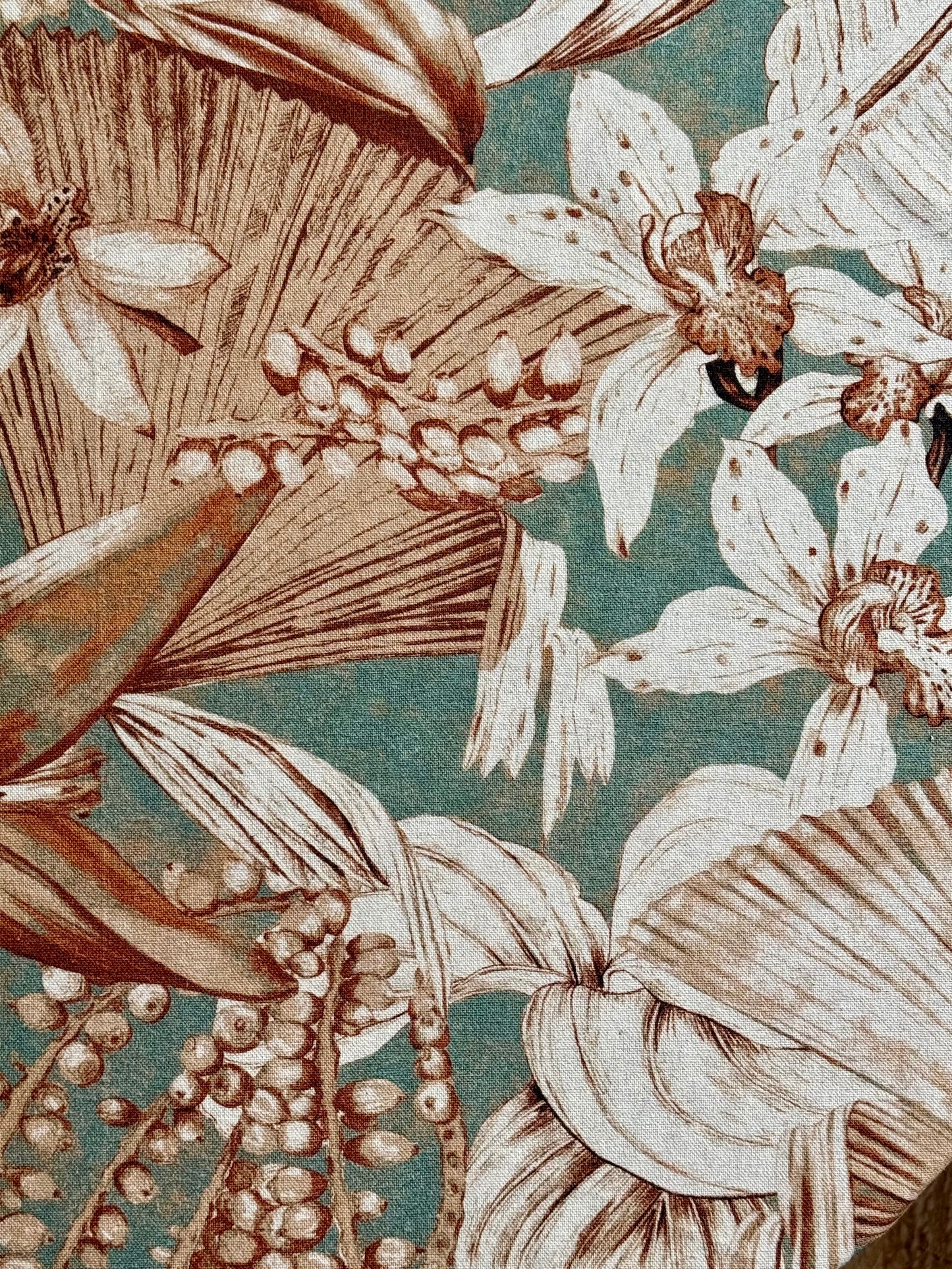 Round Tablecloth, linen-cotton mix | Terra Flora