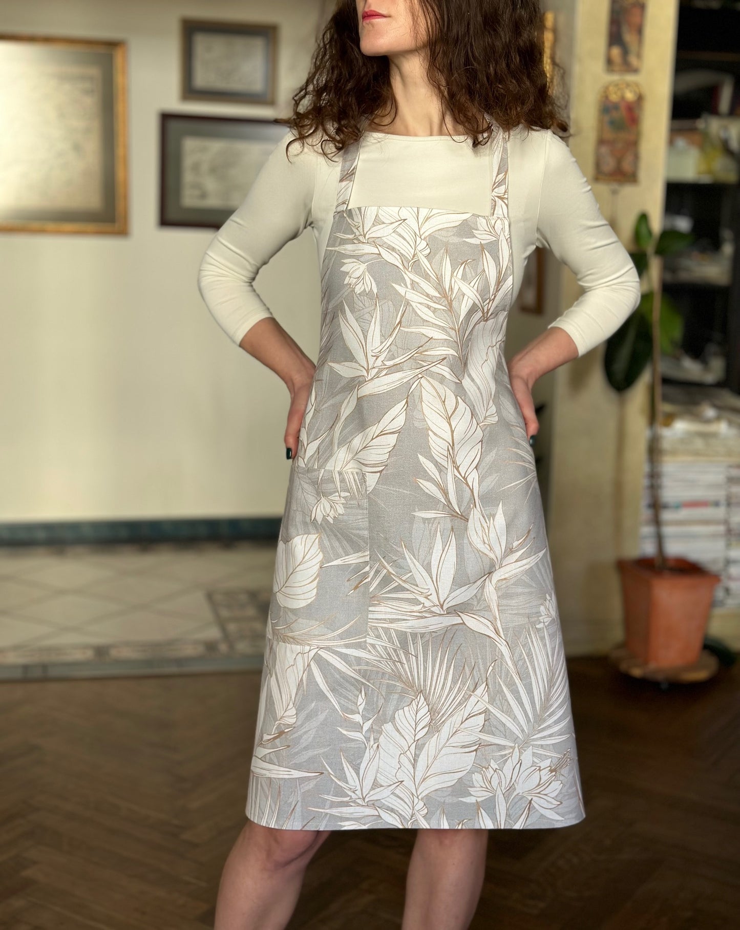 Ladies Apron Simple, S-L size, 100% cotton, printed | Tropic Grey