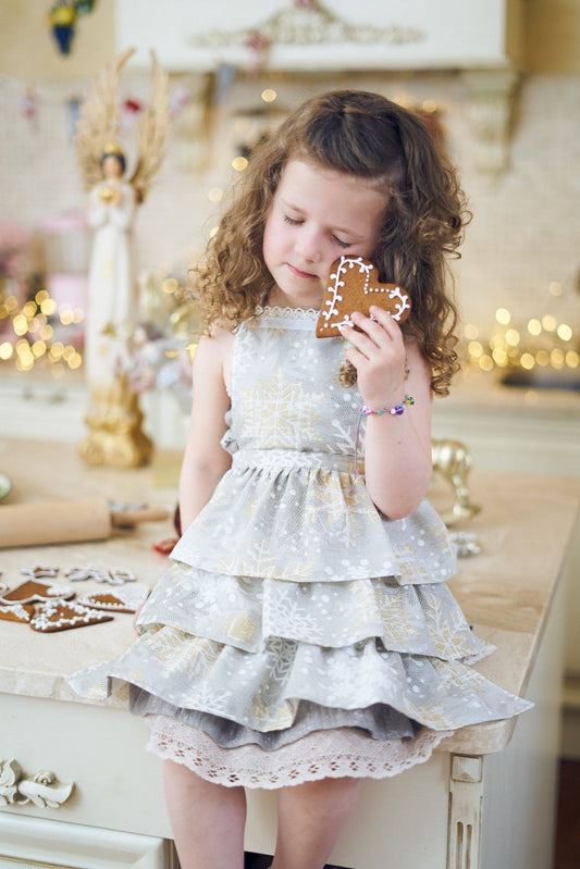 Winter motive kids apron with snowflake print, Cottom-Poly mix | TeaLurex Oro