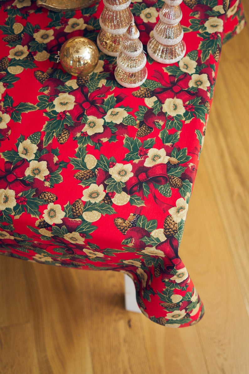 Christmas Red | Rectangular Tablecloth, Festive Motive
